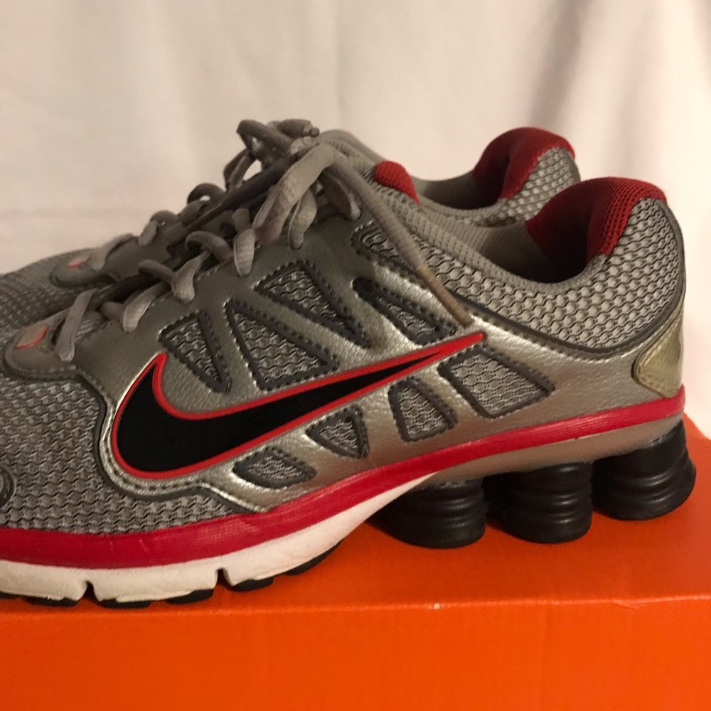 Nike shock